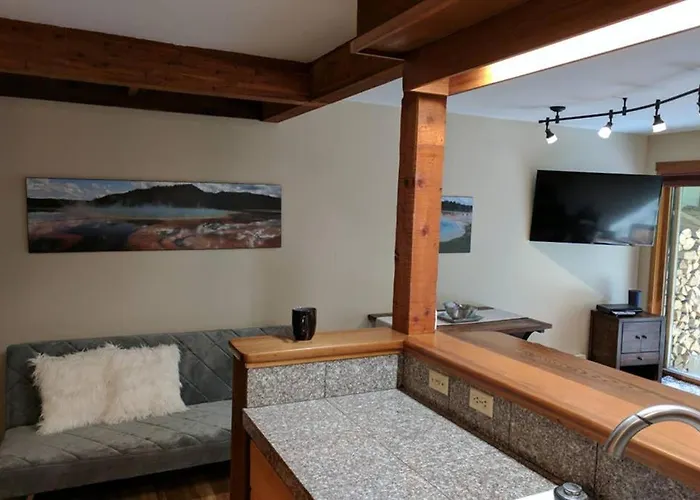 Spectacular Mountain Apartment Wilson