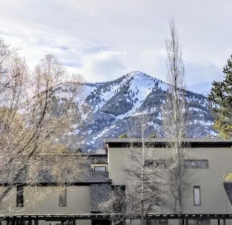 Spectacular Mountain Apartment Wilson